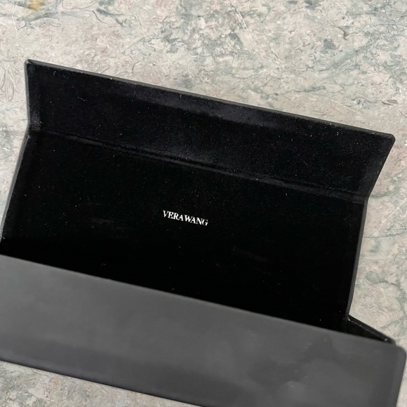 Vera Wang Accessories - 🚀2 for $20 Vera Wang Black Eyeglass Case